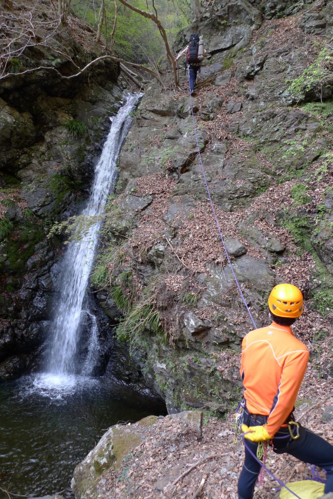 大菩薩　深入沢遡行（奥多摩火打石谷撤退後）