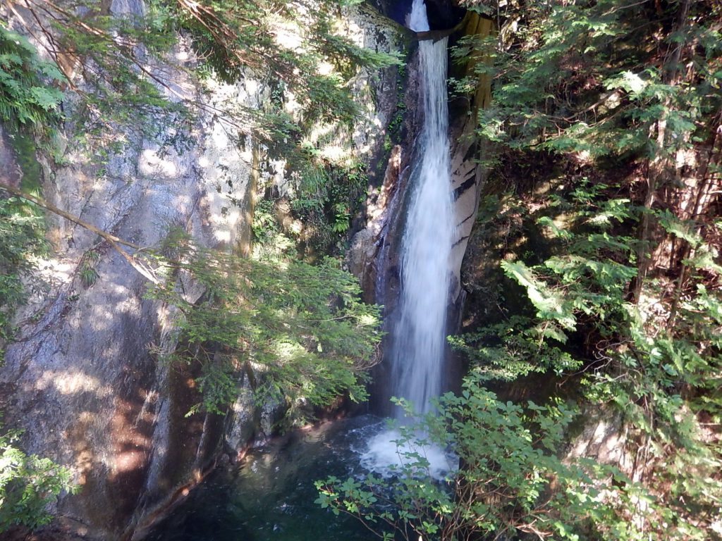 寂地山